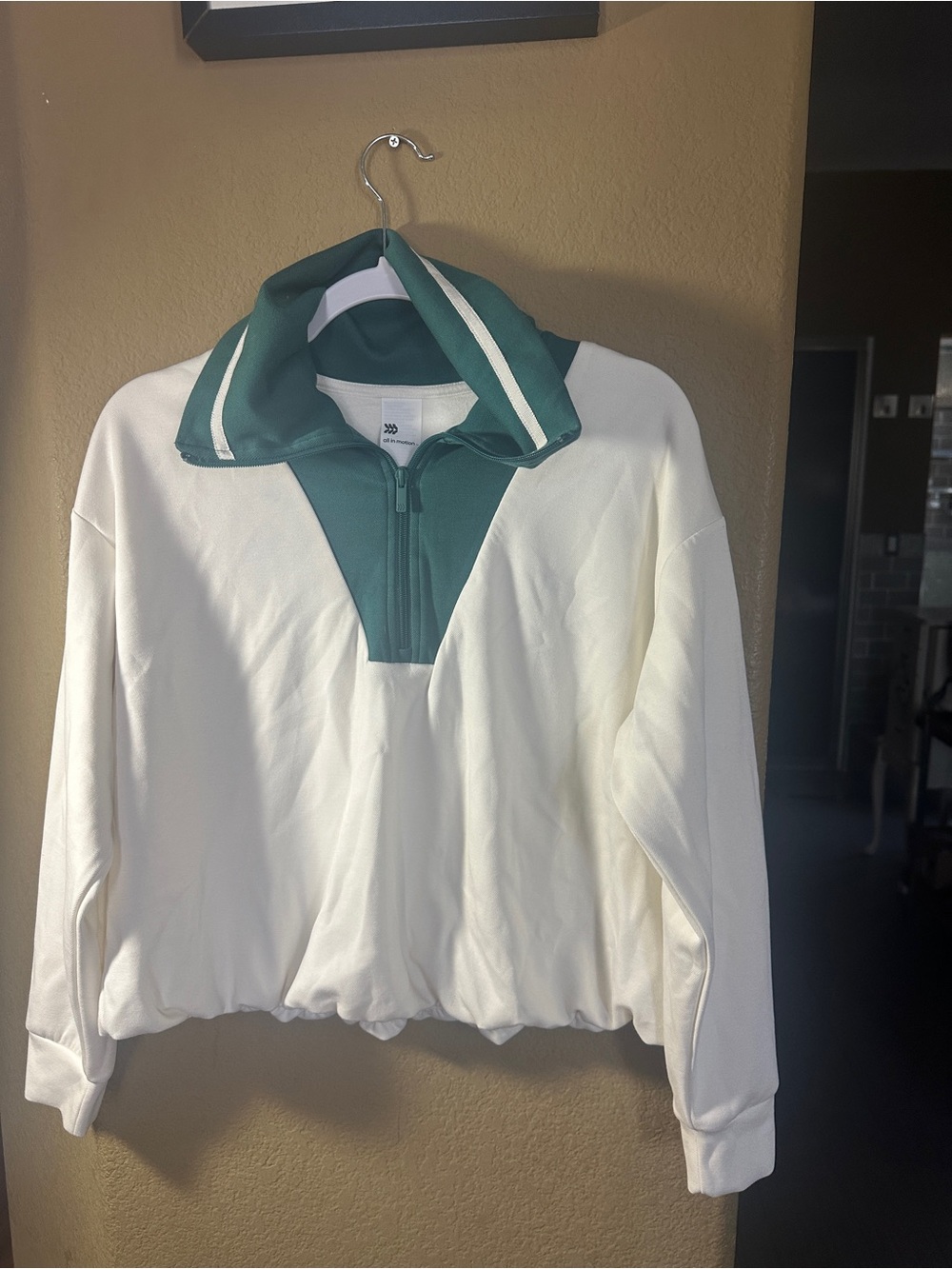 all in motion Cream Half-Zip Pullover with Green Contrast Collar